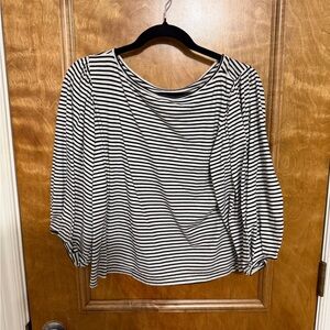 14th & Union Black and White Striped Blouse